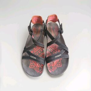 Merrell Sandels, Sanspur Rose In Coco/Coral EUC Womens Size 7